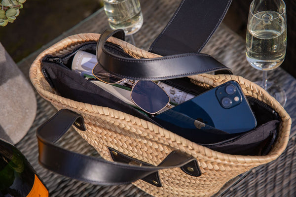 ACCESSORY DETAILED STRAW BAG