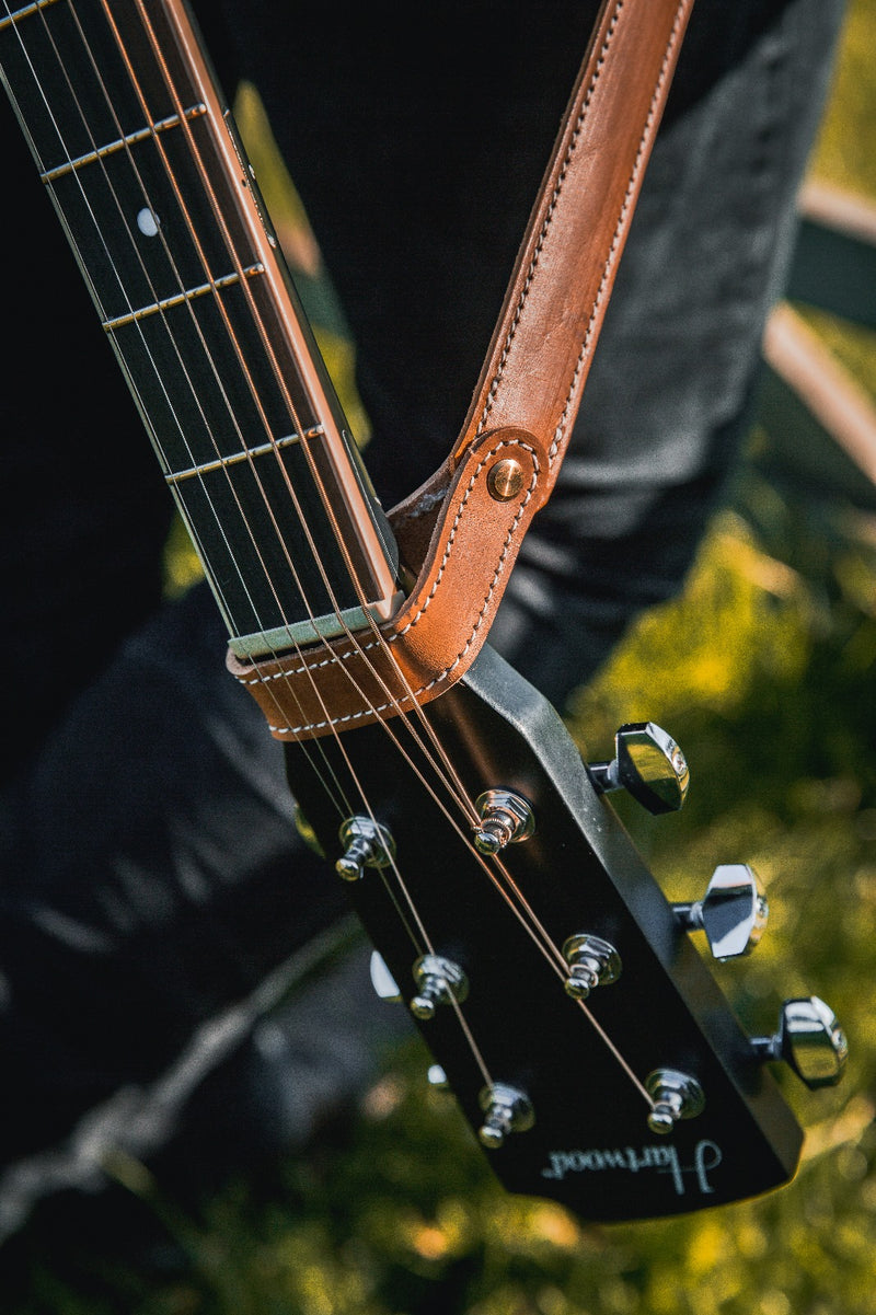 Leather acoustic guitar headstock tie