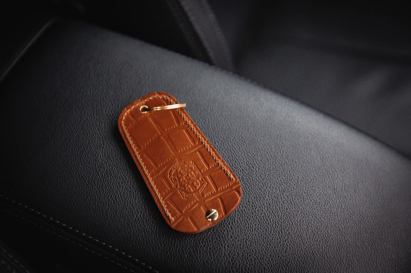 Saddle Tan Crocodile Print Porsche Tracker Holder