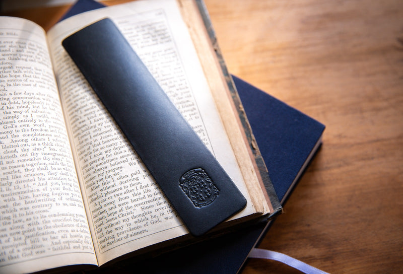 Handcrafted leather bookmark in Black