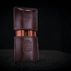 the holmes leather double cigar case with coupland crest 
