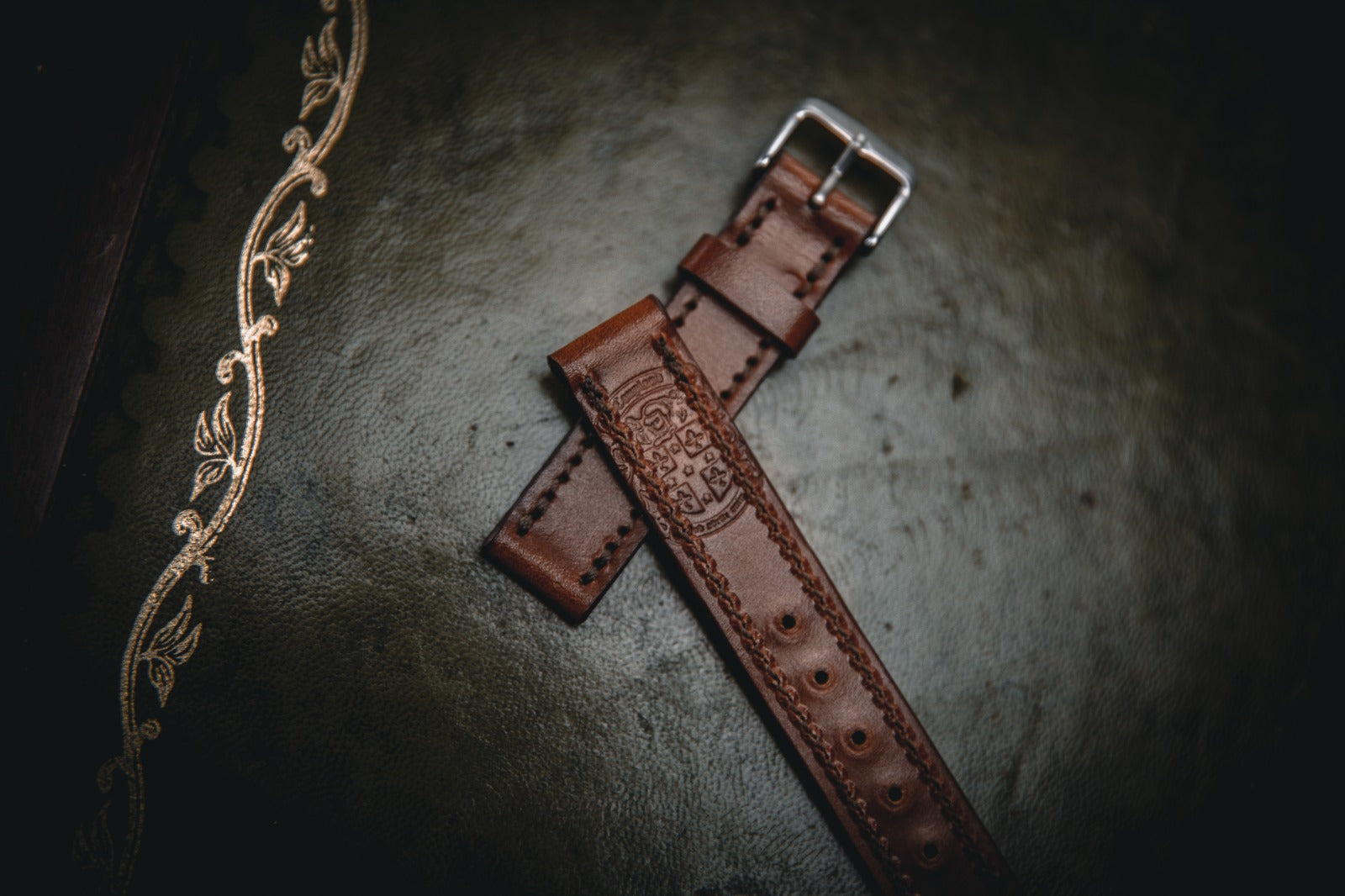 18mm Handmade Leather Watch Straps UK ›› Specialists Coupland Leather