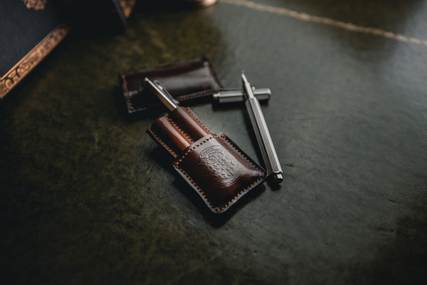 leather double pen holder with coupland crest